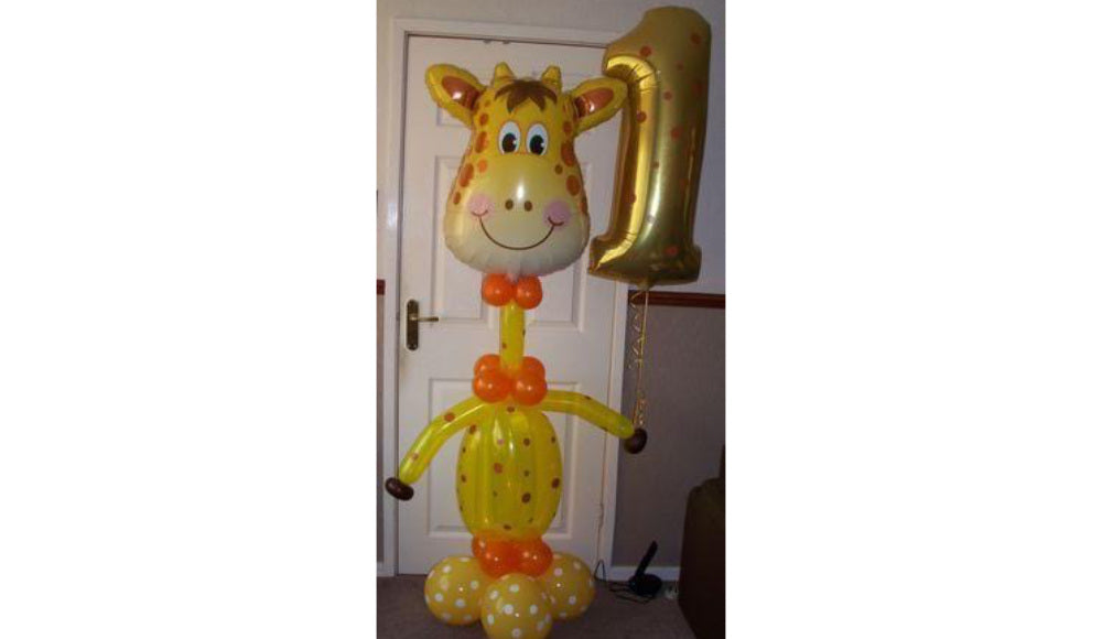 Giraffe w/ Body + Super Shape Number - Balloon Express