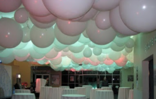Jumbo Light Up Floating Balloons – Balloon Express