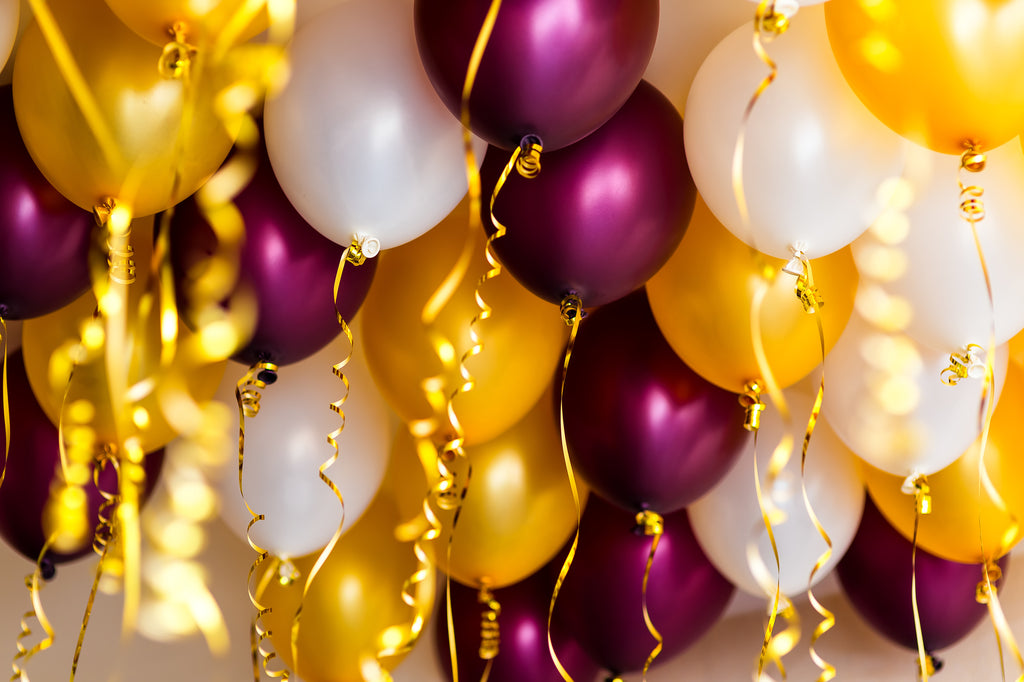 How to Make a Stunning Balloon Garland for a Kid's Birthday Party